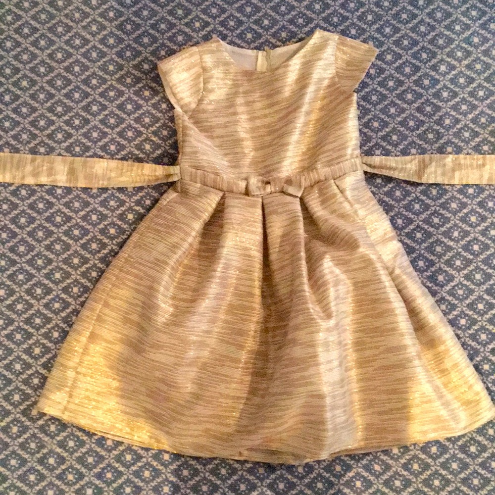 Leading light dress